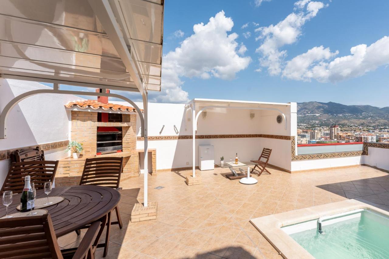 Malagasuite Skyviews Fuengirola Bagian luar foto